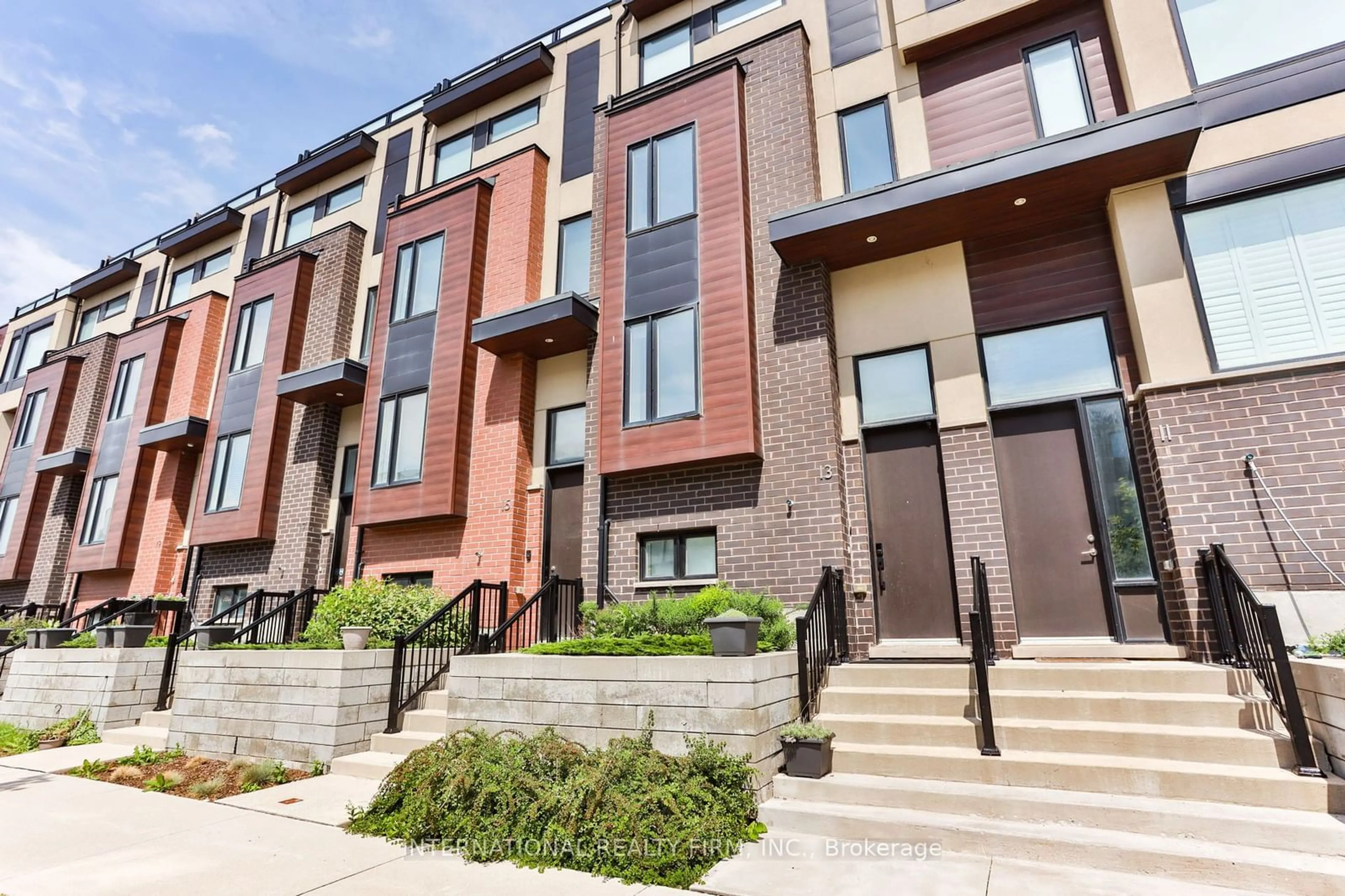 A pic from exterior of the house or condo, the front or back of building for 13 Caroline Carpenter Grve, Toronto Ontario M3K 0B1