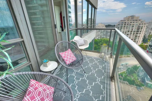 Additional property image - 2230 Lake Shore Blvd Unit 1502