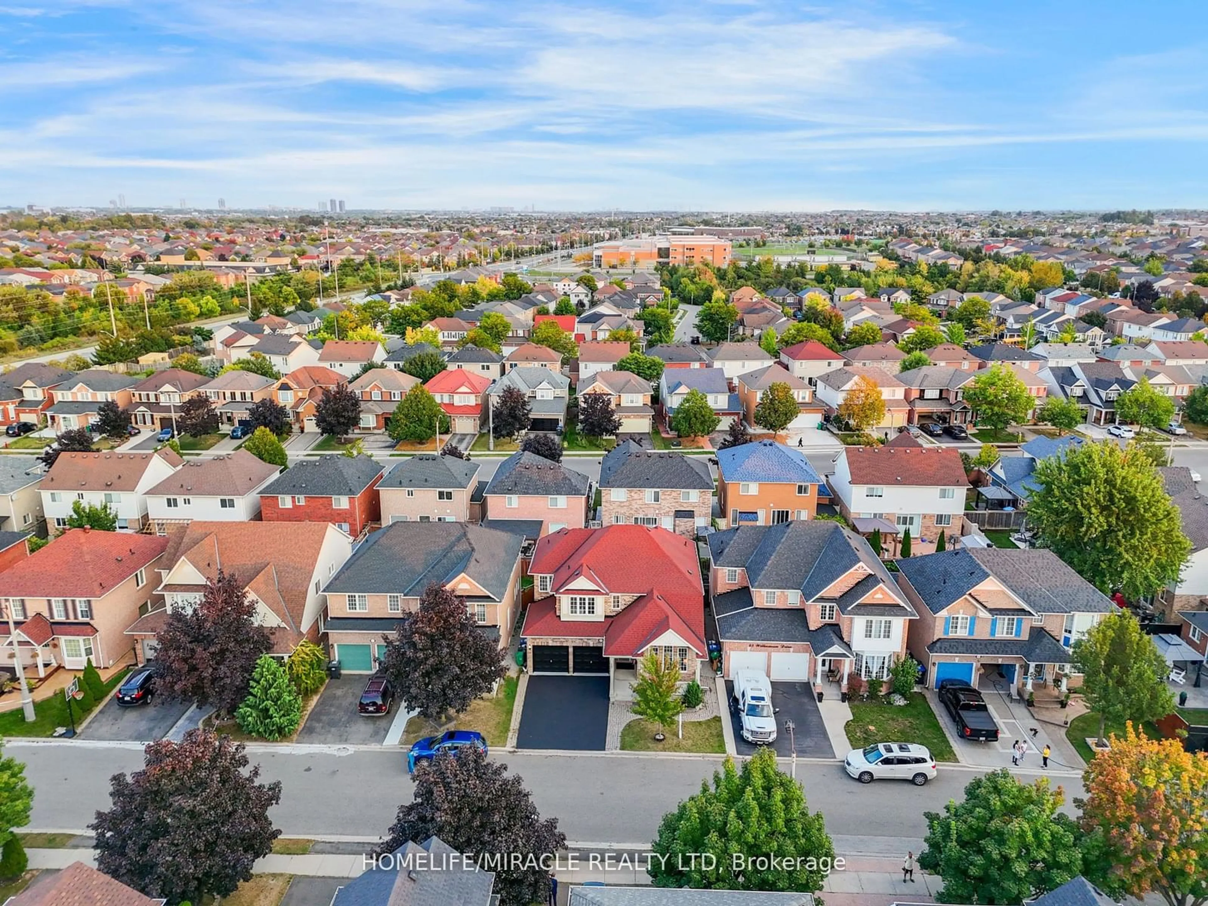 Frontside or backside of a home for 45 Williamson Dr, Brampton Ontario L7A 3L9