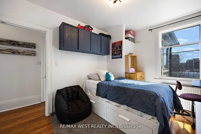 Additional property image - 76 Rosemount Ave
