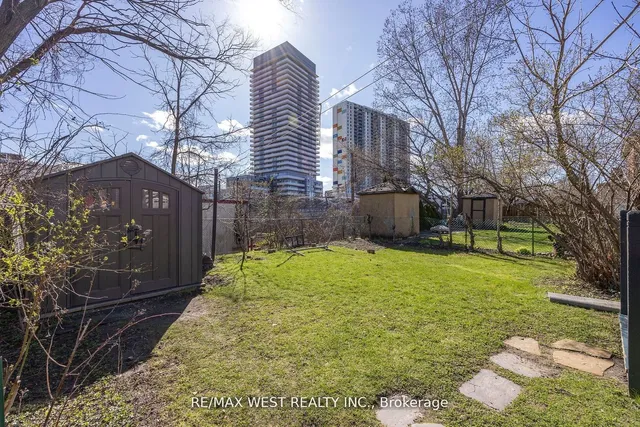 Additional property image - 76 Rosemount Ave