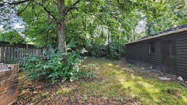 Additional property image - 21 Avening Dr