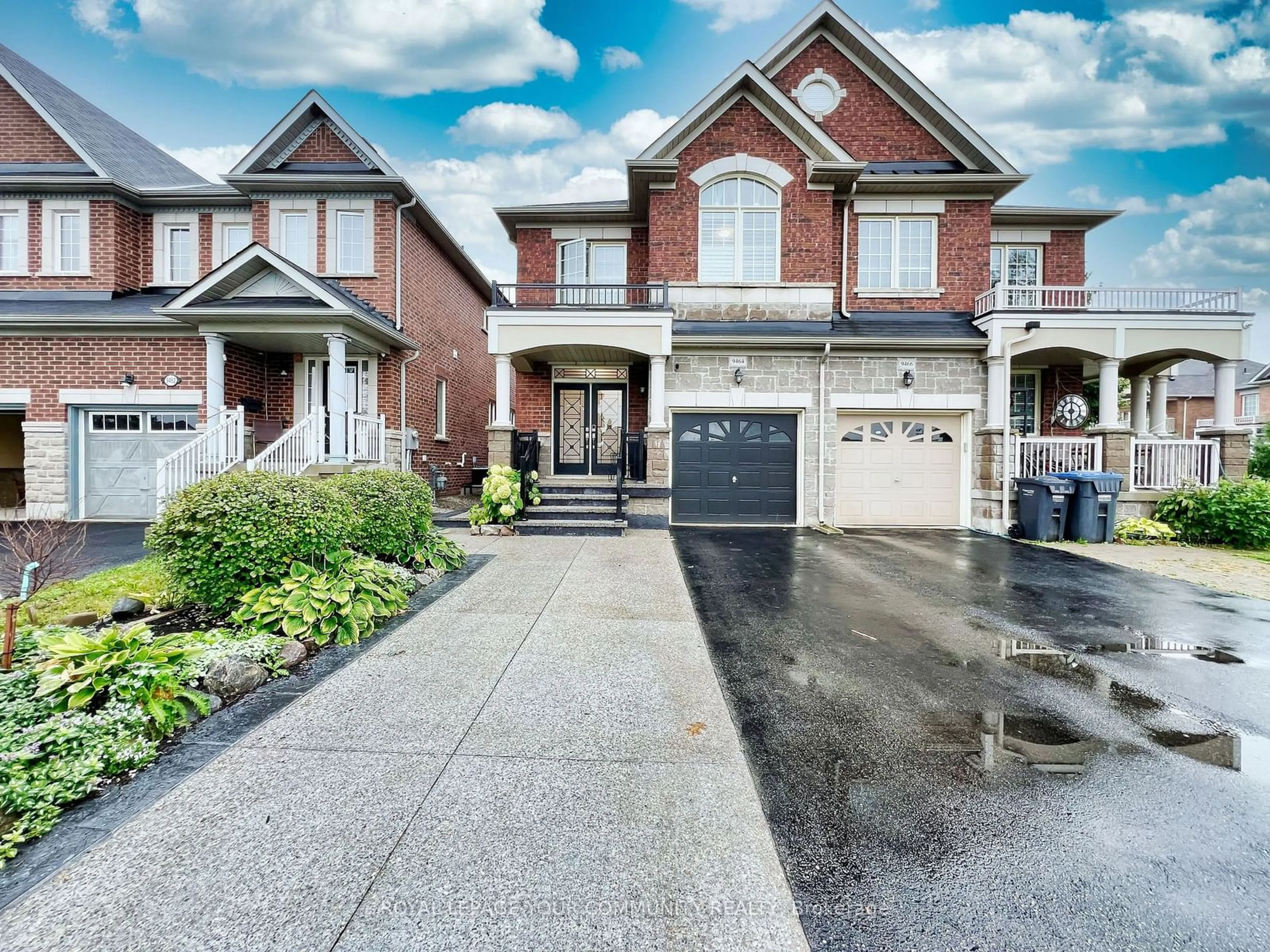 Home with brick exterior material for 9464 Creditview Rd, Brampton Ontario L6X 3B6