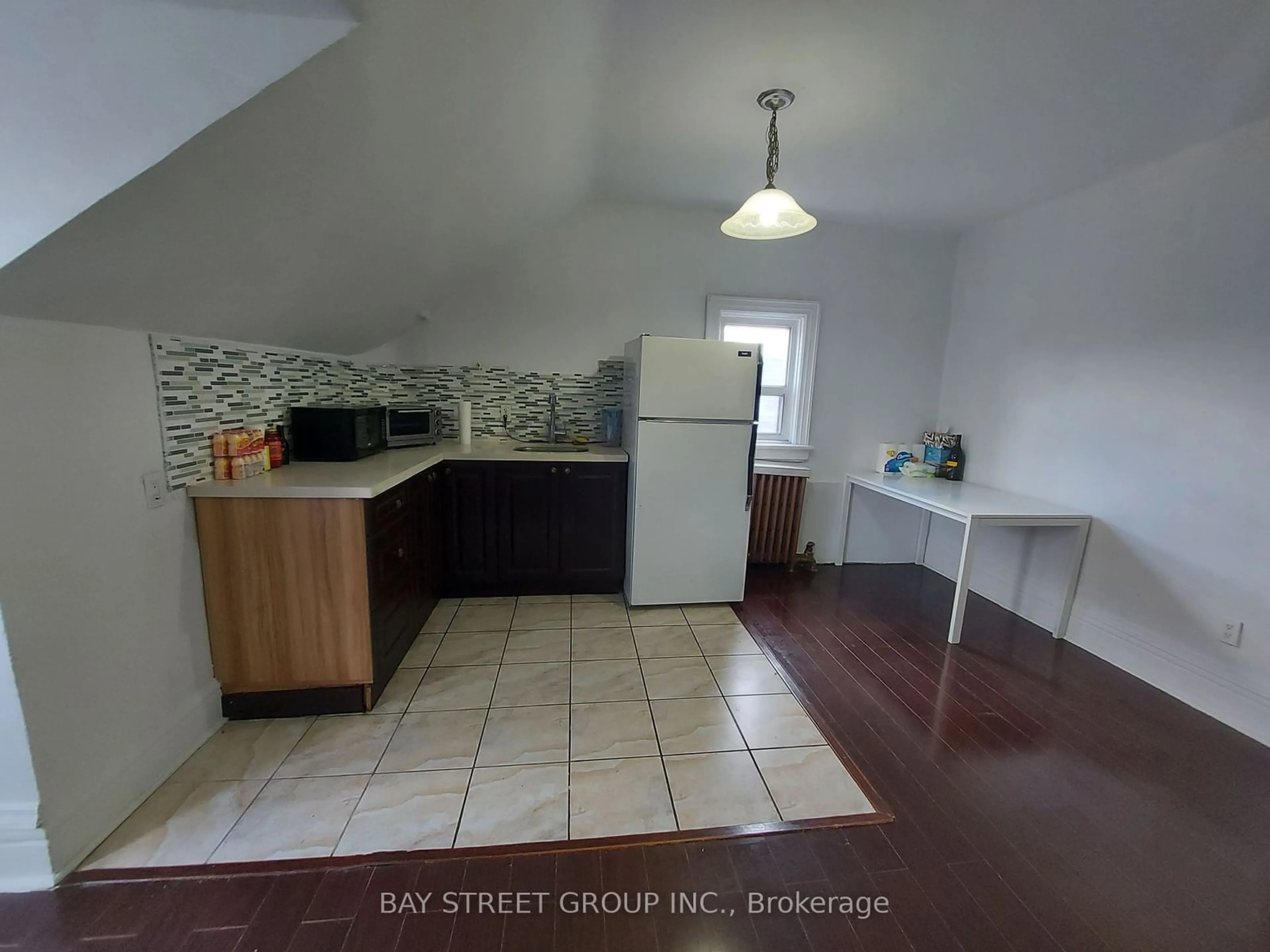 Standard kitchen, cement floor, cottage for 70 Lansdowne Ave, Toronto Ontario M6K 2V9