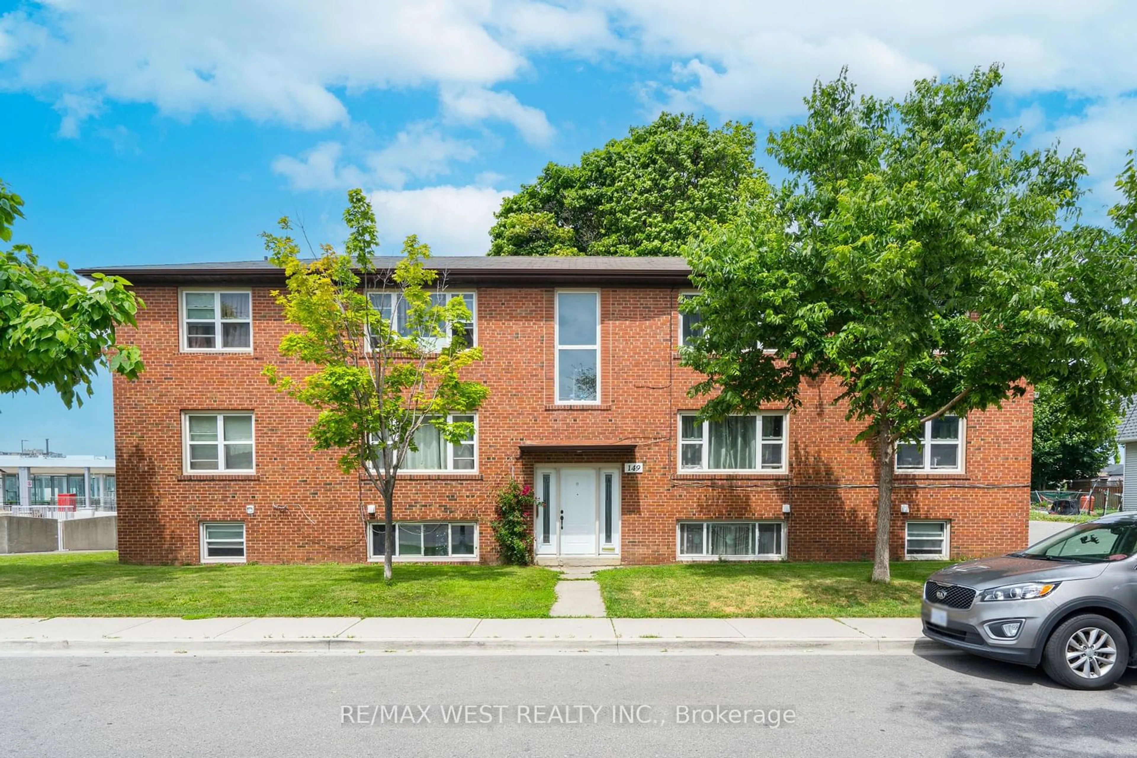 A pic from exterior of the house or condo for 149 Brownville Ave, Toronto Ontario M6N 4L2