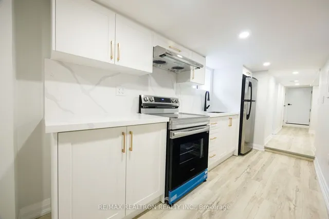 Additional property image - 77 Hatherley Rd