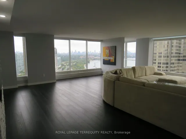 Additional property image - 2045 Lakeshore Blvd Unit 3305