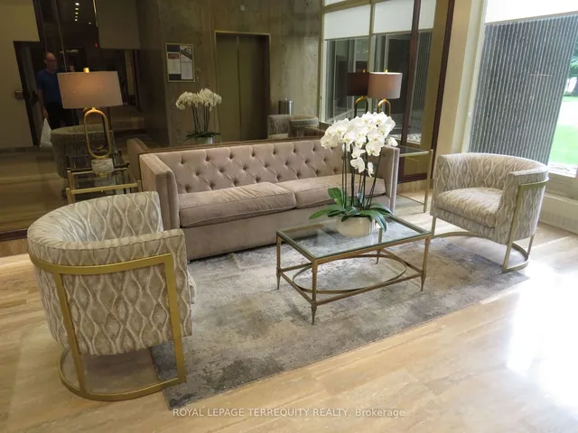 Additional property image - 2045 Lakeshore Blvd Unit 3305