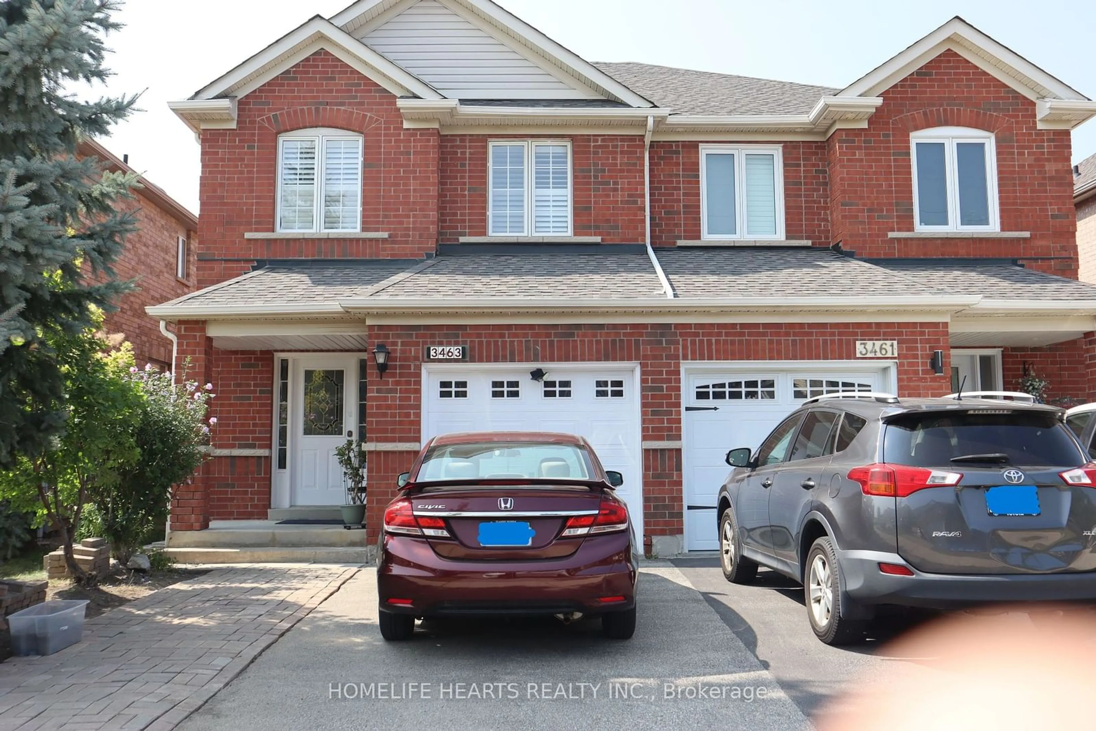 Home with brick exterior material for 3463 Angel Pass Dr, Mississauga Ontario L5M 7N5