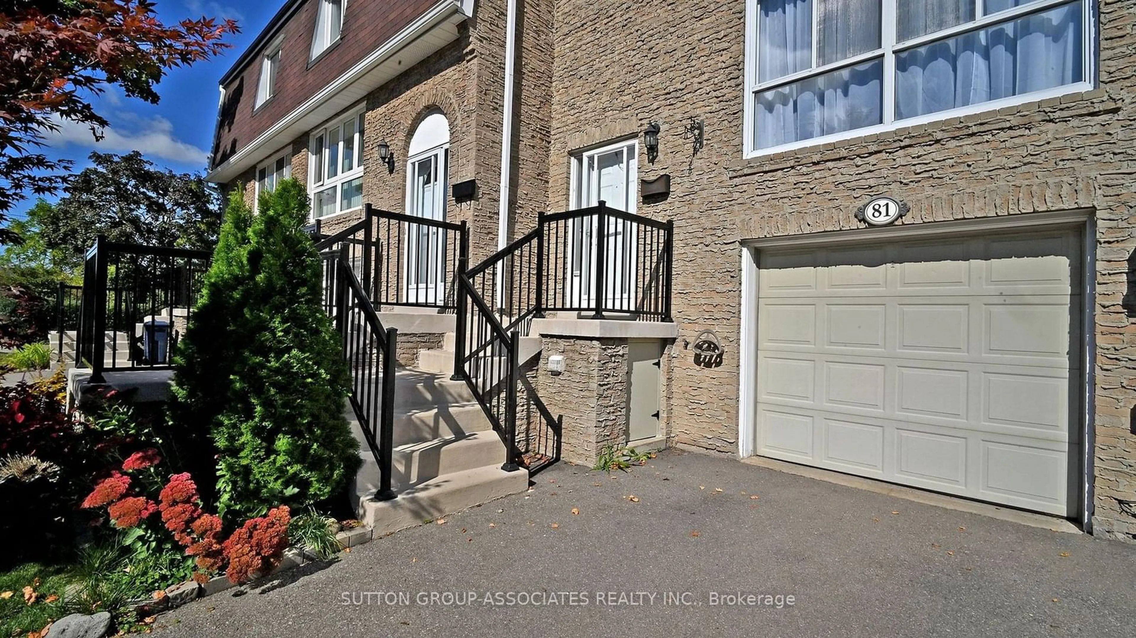 A pic from exterior of the house or condo for 615 Rathburn Rd #81, Toronto Ontario M9C 3T5