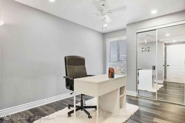 Additional property image - 59 Kenninghall Blvd Unit 2