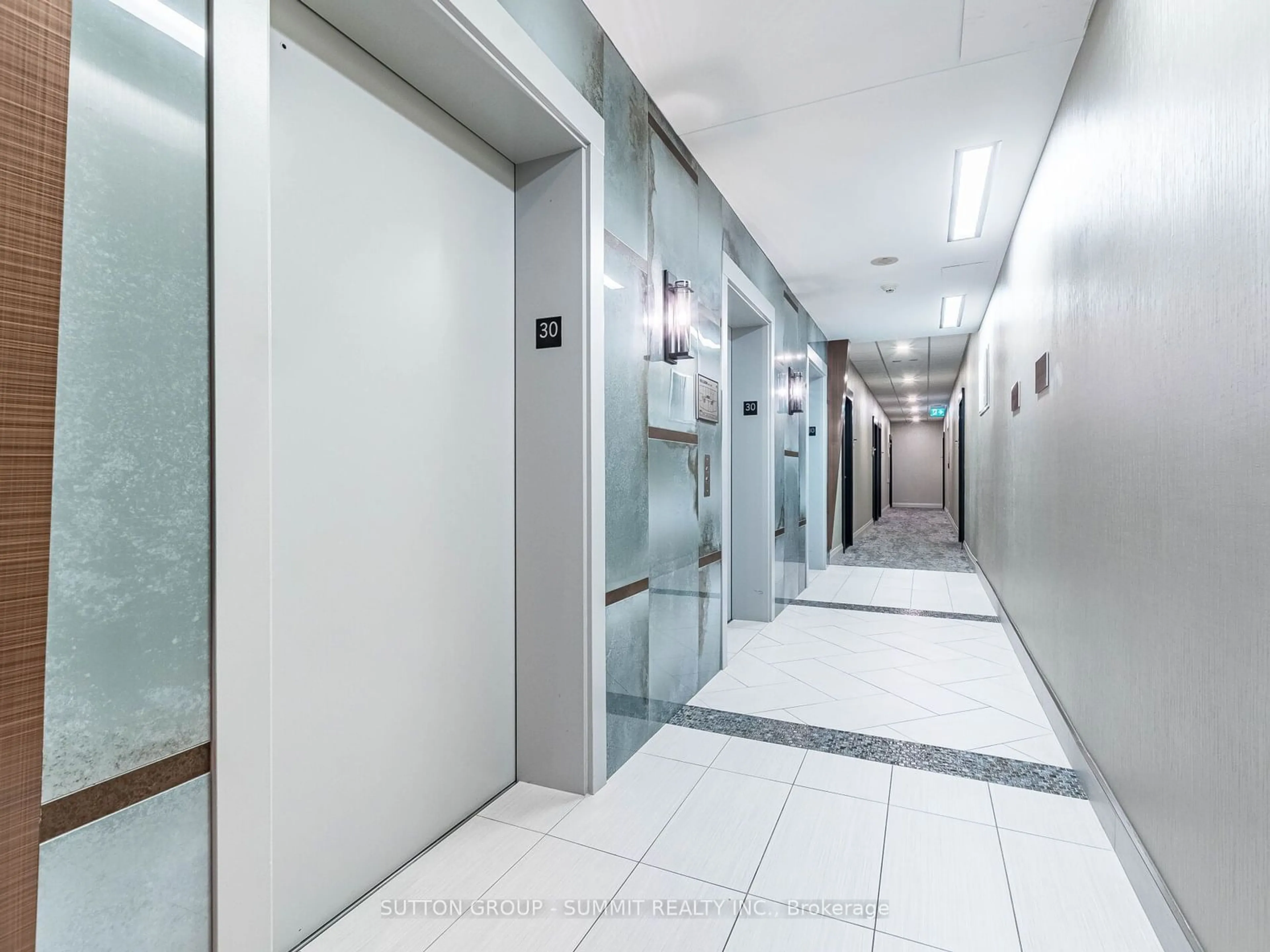 Indoor foyer, unknown floor for 165 Legion Rd #PH 3027, Toronto Ontario M8Y 0B3