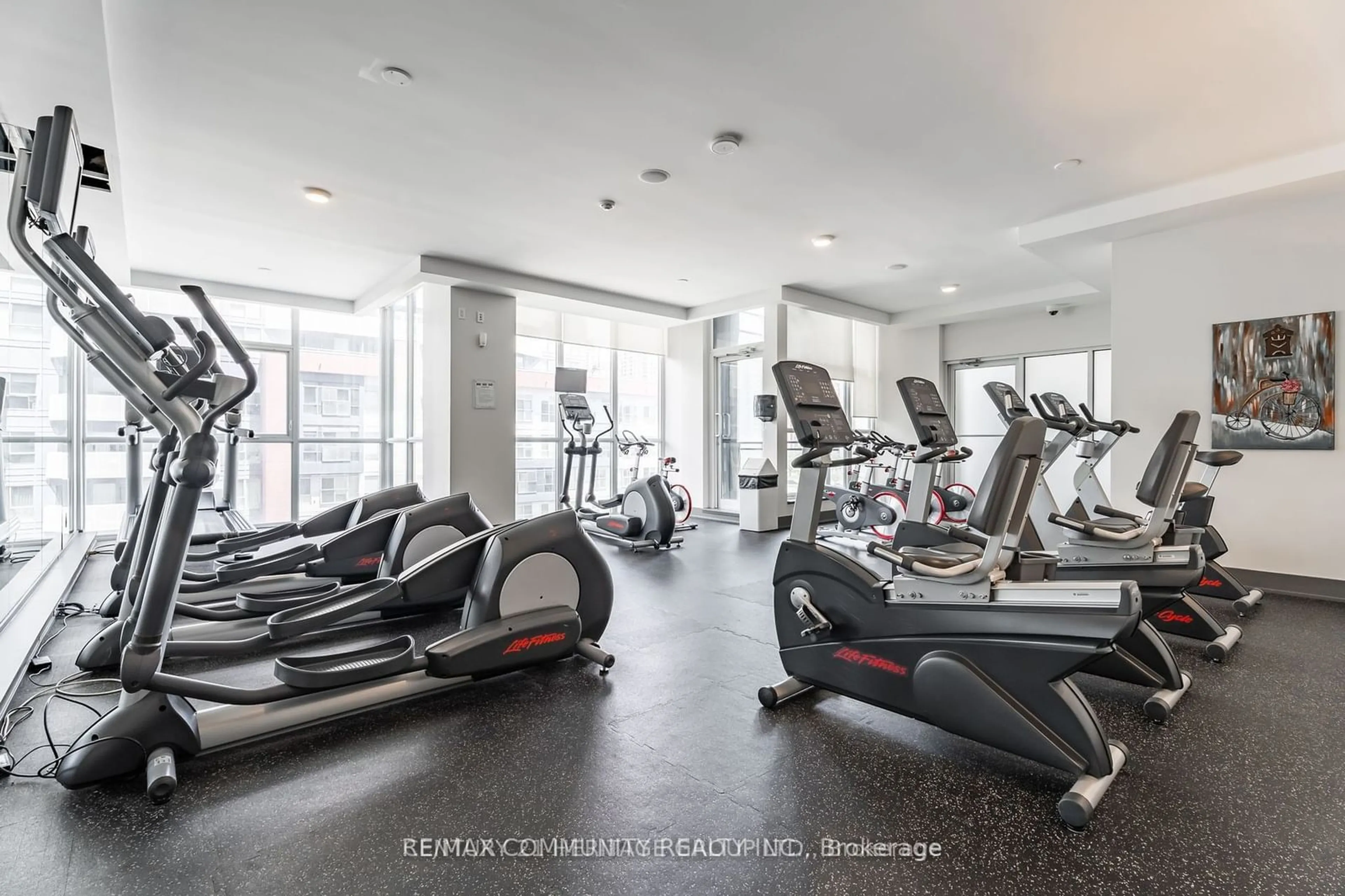 Gym or fitness room for 4070 Confederation Ptwy #2103, Mississauga Ontario L5B 0E9