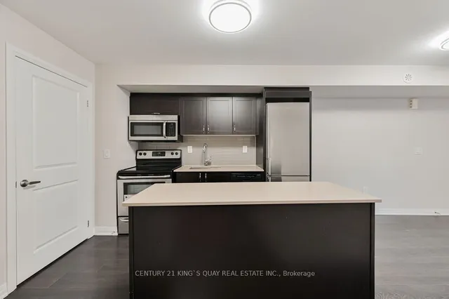 Additional property image - 185 William Duncan Rd Unit 6