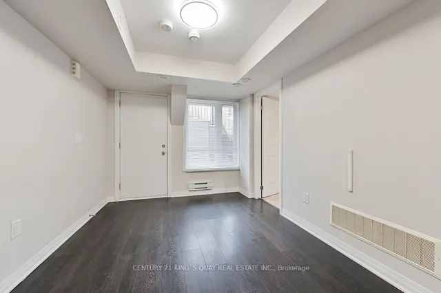 Additional property image - 185 William Duncan Rd Unit 6