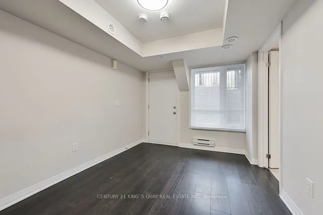 Additional property image - 185 William Duncan Rd Unit 6