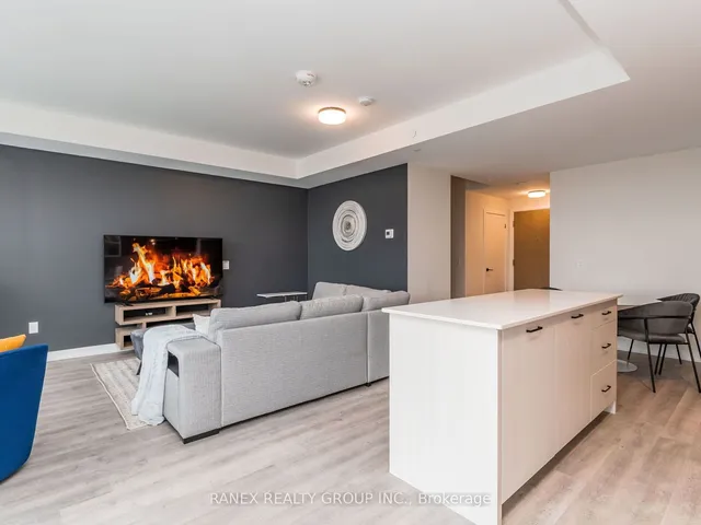 Additional property image - 2300 St Clair Ave Unit 723