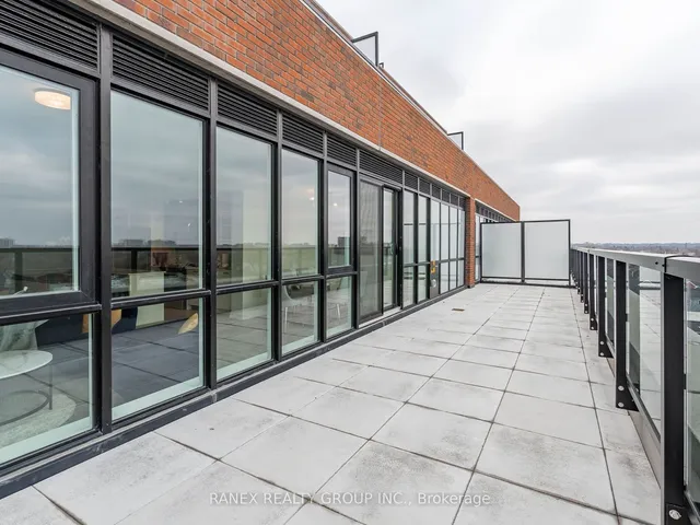 Additional property image - 2300 St Clair Ave Unit 723