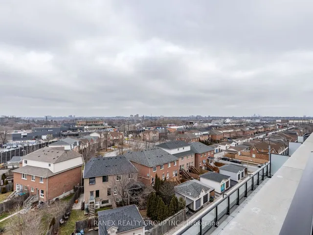 Additional property image - 2300 St Clair Ave Unit 723