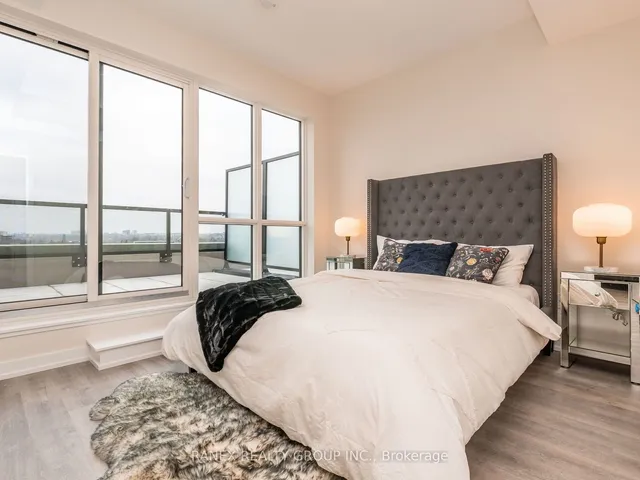 Additional property image - 2300 St Clair Ave Unit 723