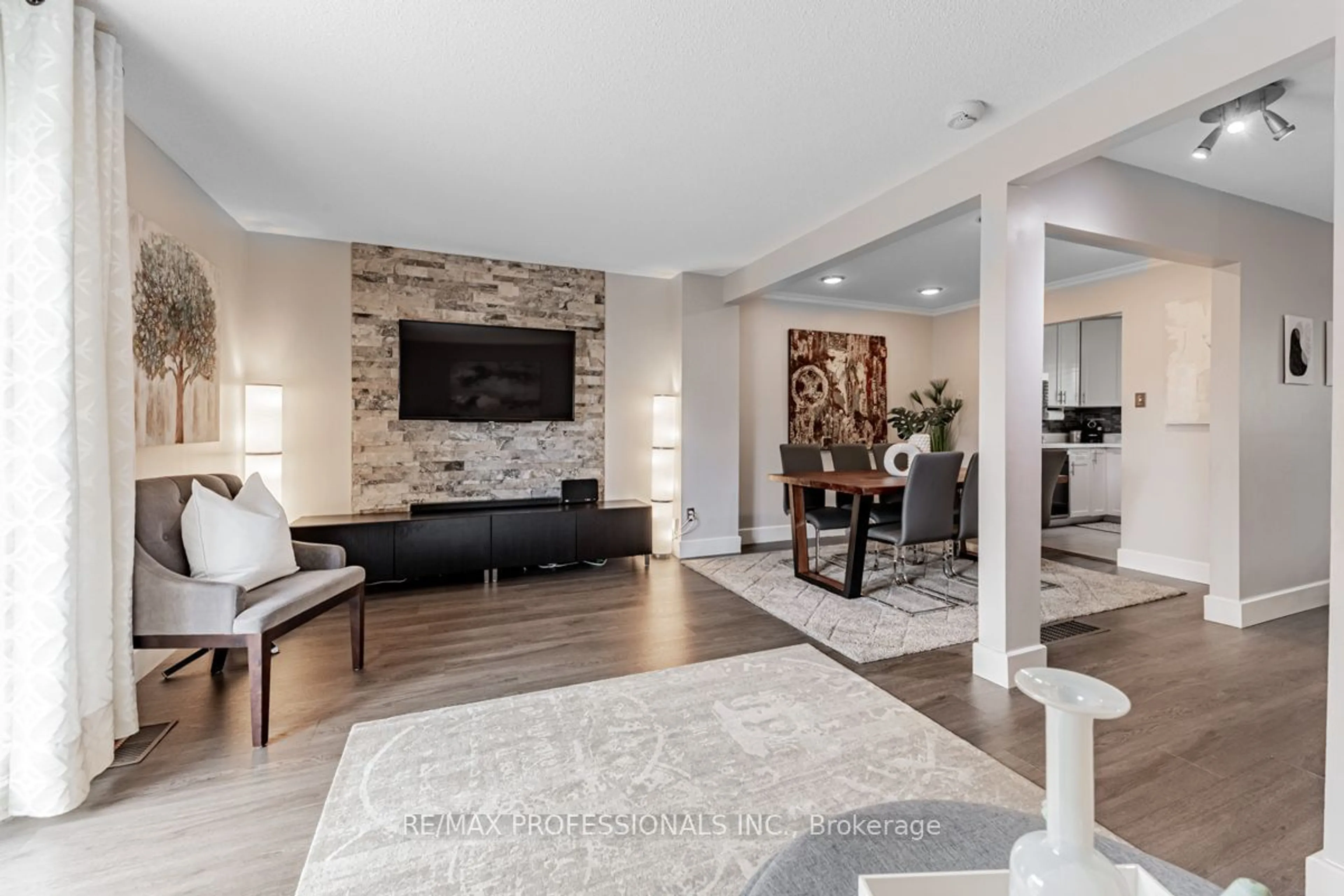 Living room for 94 Permfield Path, Toronto Ontario M9C 4Y5