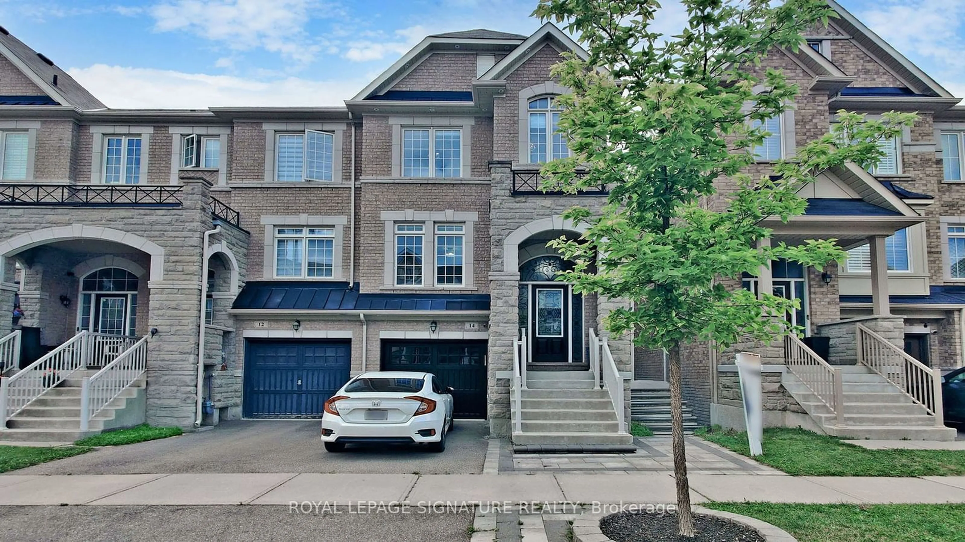 A pic from exterior of the house or condo for 14 Rockman Cres, Brampton Ontario L7A 0B5