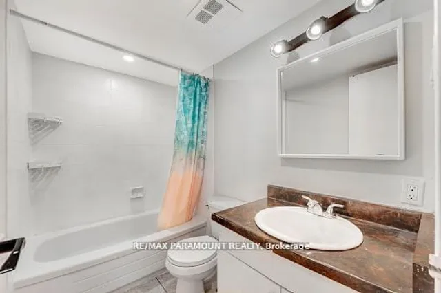 Additional property image - 1881 Jane St Unit 303