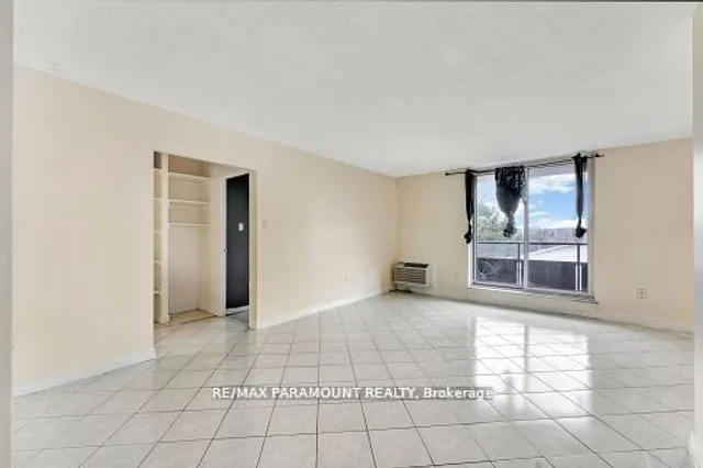 Additional property image - 1881 Jane St Unit 303