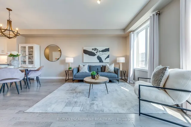 Additional property image - 386 Belcourt Common