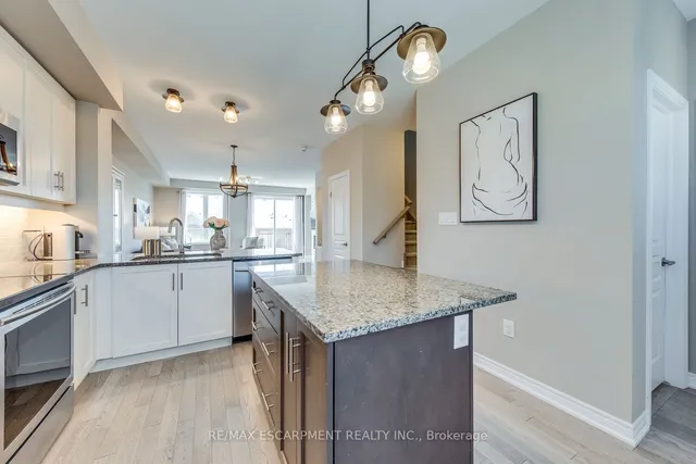 Additional property image - 386 Belcourt Common