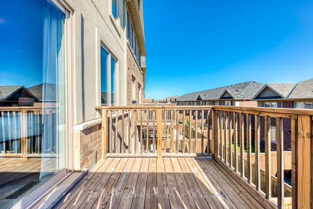 Additional property image - 386 Belcourt Common