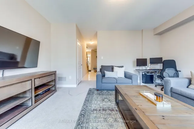 Additional property image - 386 Belcourt Common