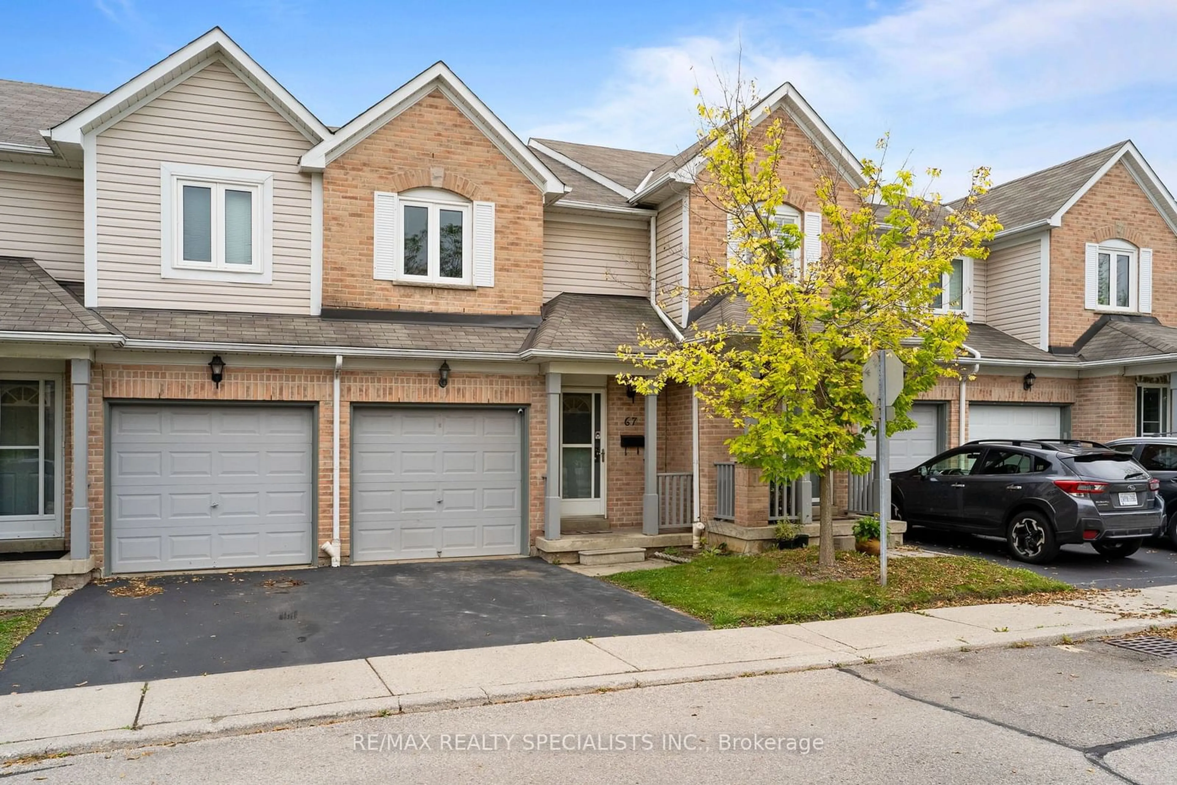 A pic from exterior of the house or condo for 5958 Greensboro Dr #67, Mississauga Ontario L5M 5Z9