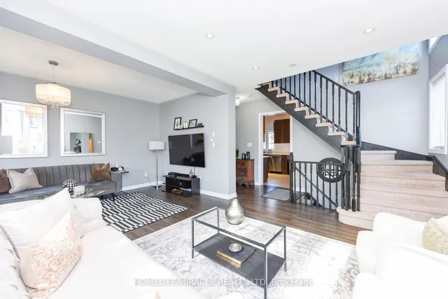 Additional property image - 2 October Pl