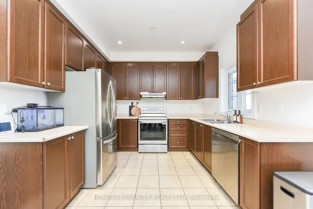 Additional property image - 2 October Pl