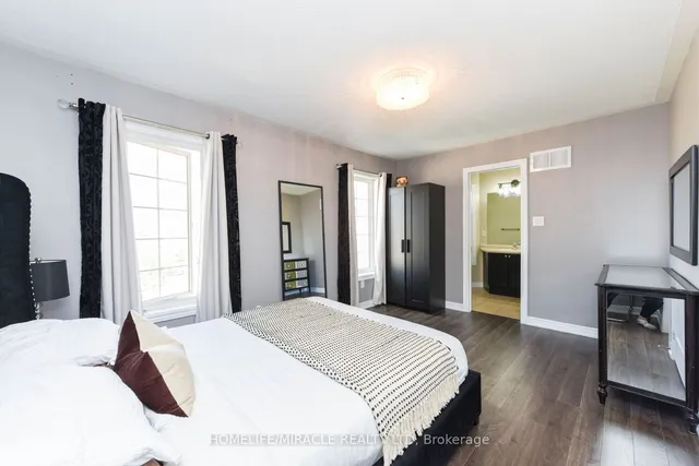 Additional property image - 2 October Pl