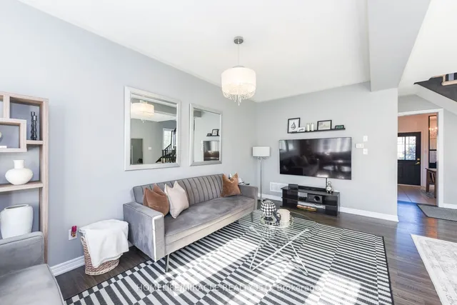 Additional property image - 2 October Pl