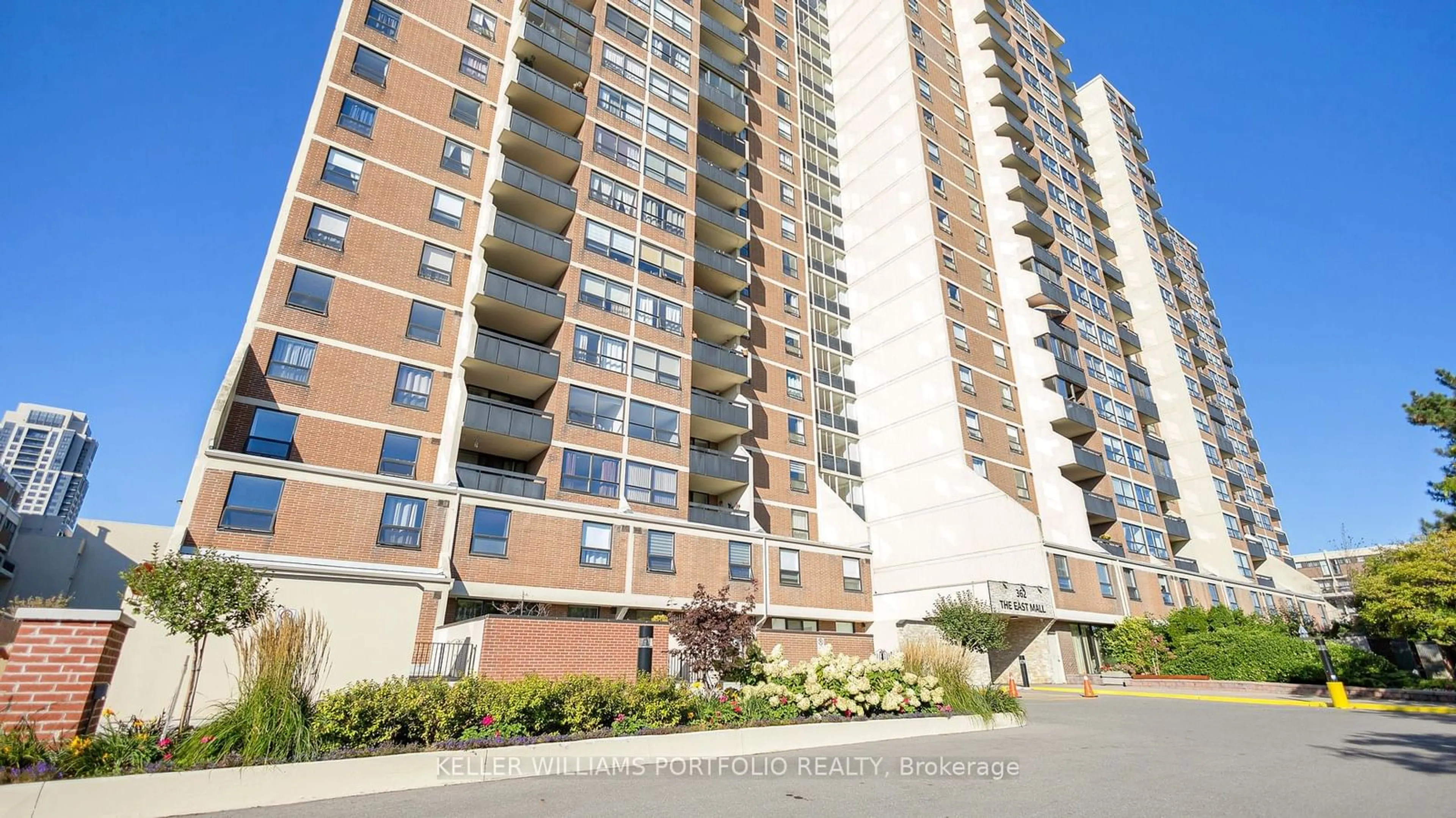 A pic from exterior of the house or condo for 362 The East Mall #1006, Toronto Ontario M9B 6C4