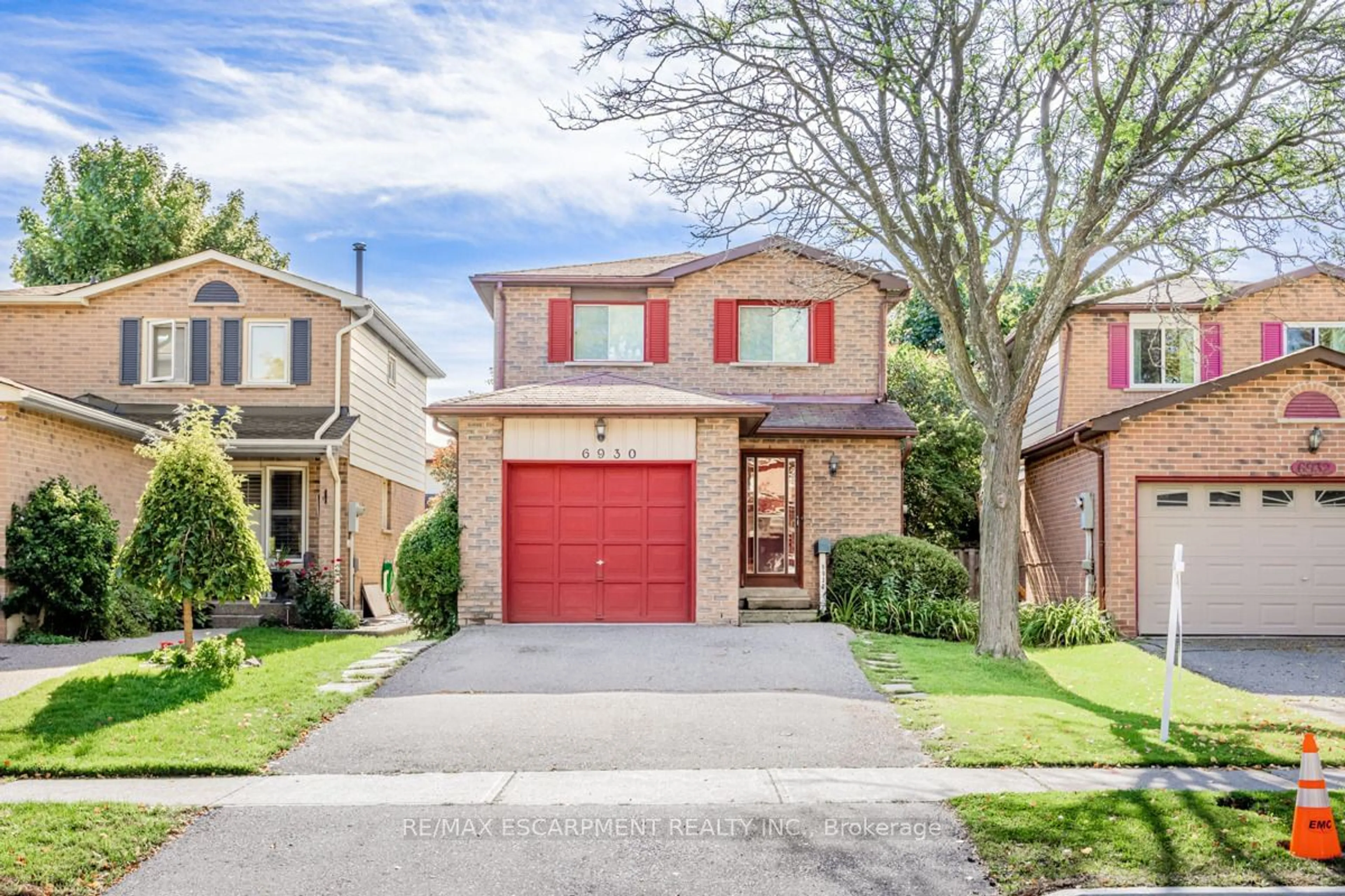 Frontside or backside of a home for 6930 CORDINGLEY Cres, Mississauga Ontario L5N 4Y9