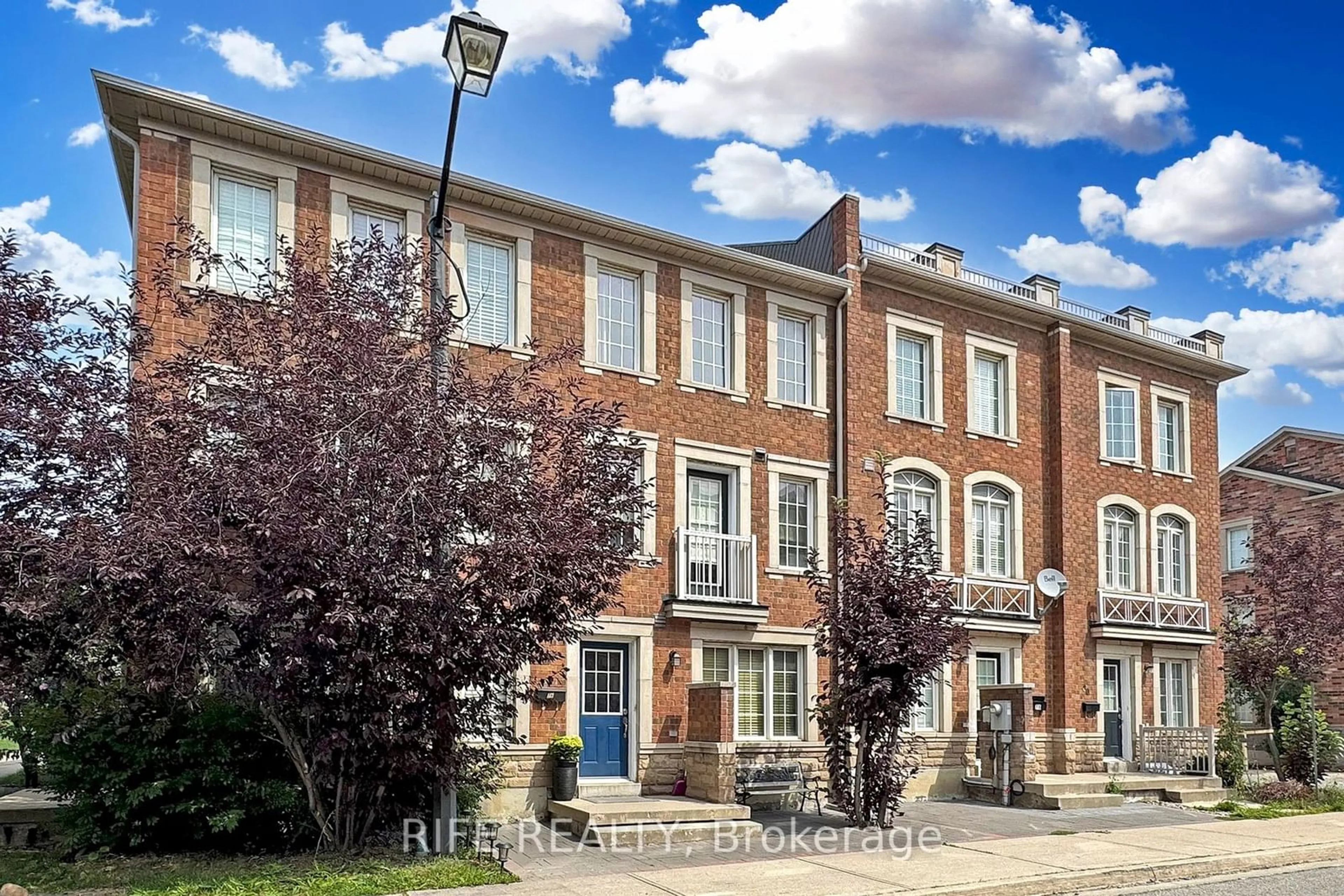 A pic from exterior of the house or condo, the street view for 76 Joseph Griffith Lane, Toronto Ontario M3L 0C7