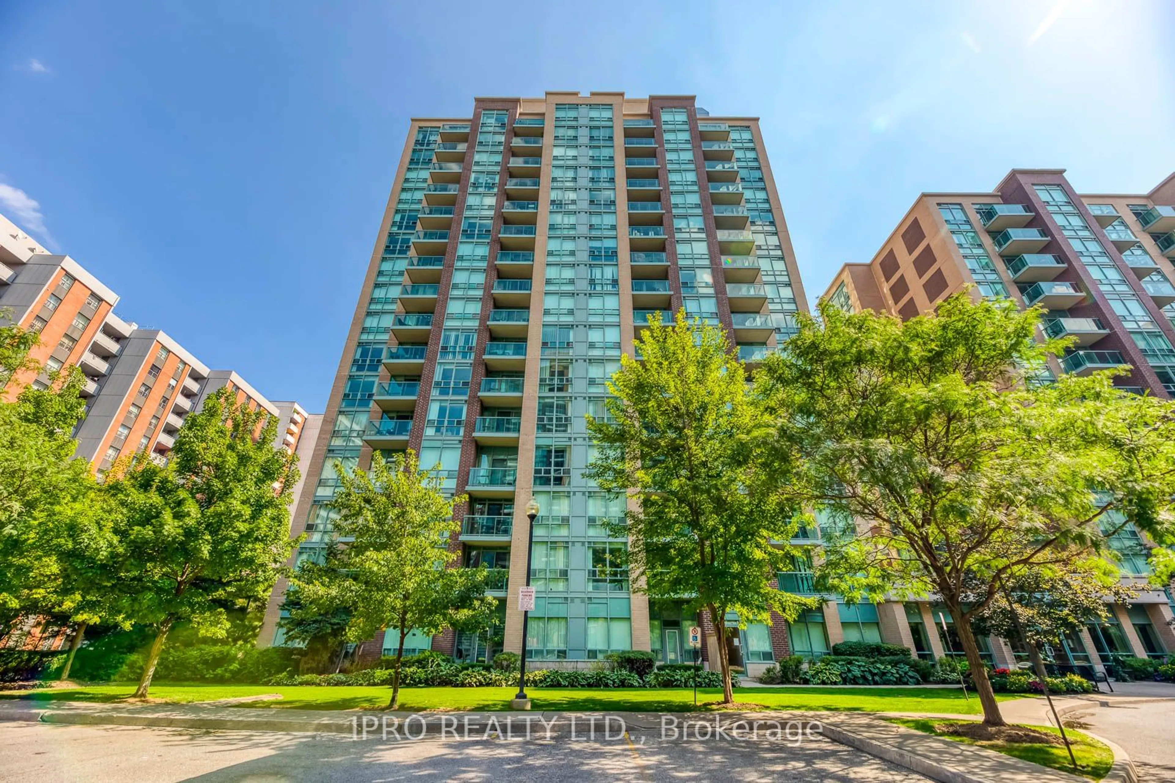 A pic from exterior of the house or condo, the street view for 7 Michael Power Pl #506, Toronto Ontario M9A 0A4