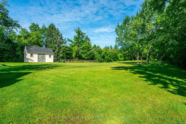 Additional property image - 2159 Britannia Rd