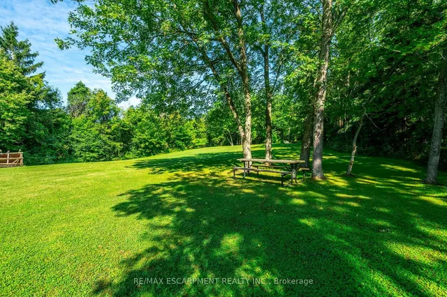 Additional property image - 2159 Britannia Rd