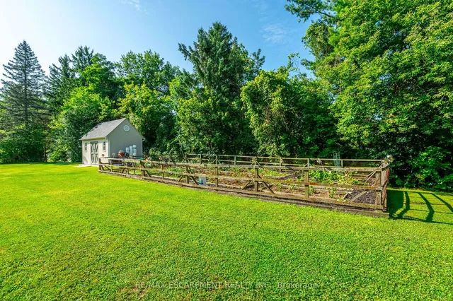 Additional property image - 2159 Britannia Rd