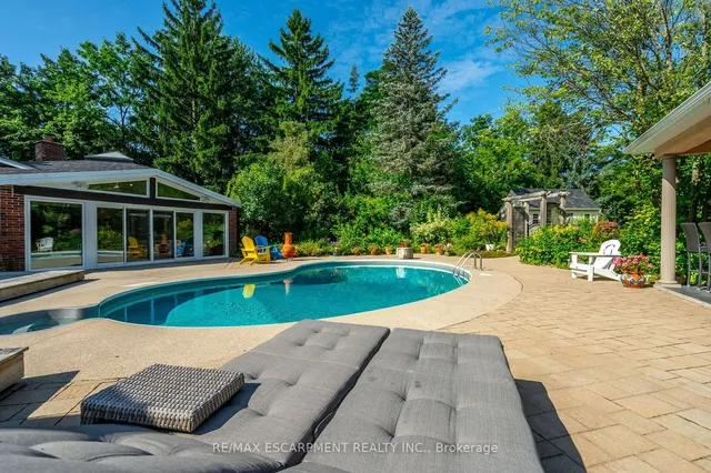 Additional property image - 2159 Britannia Rd
