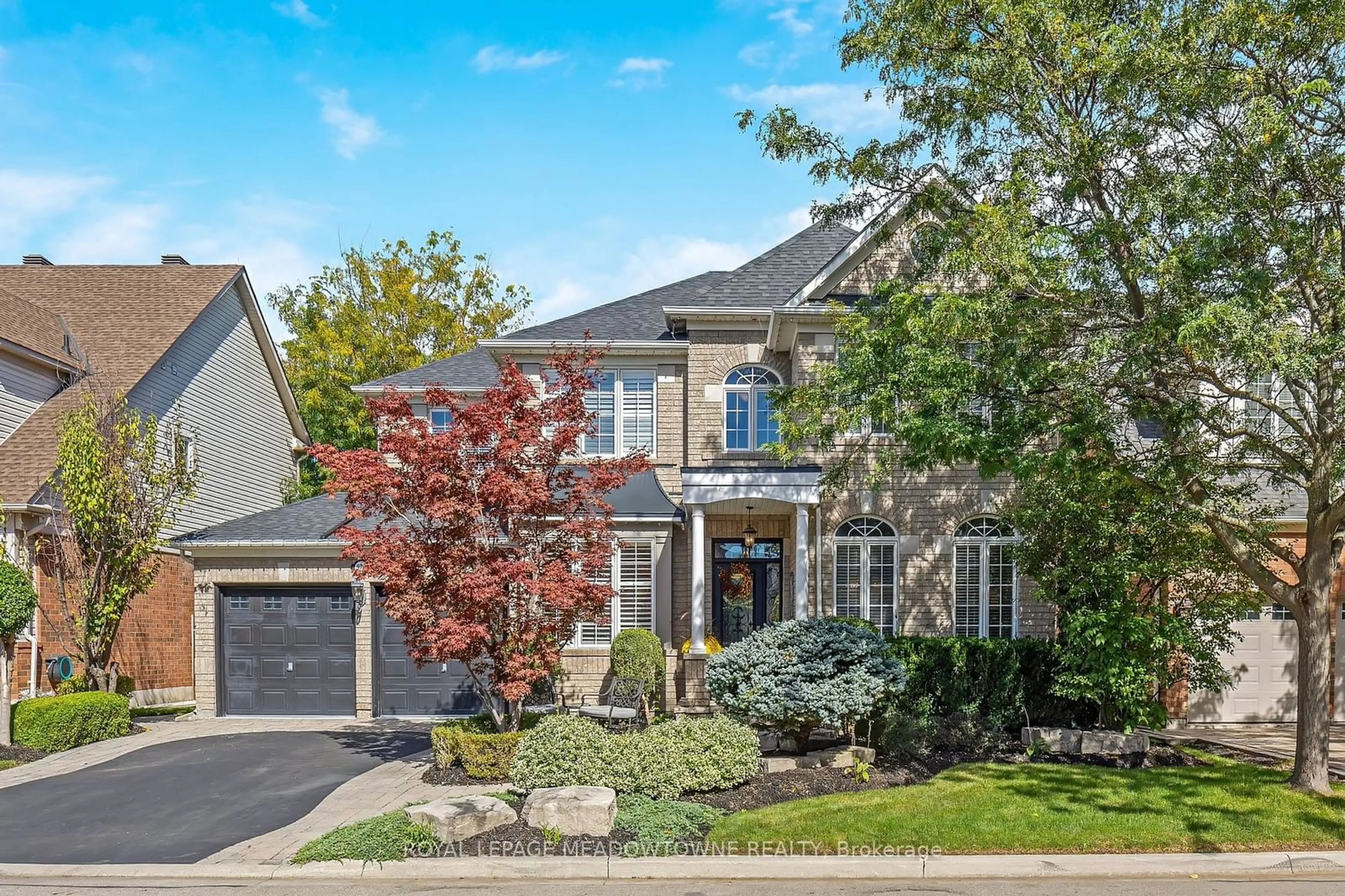 Home with brick exterior material for 975 Stearn Pl, Milton Ontario L9T 6N3