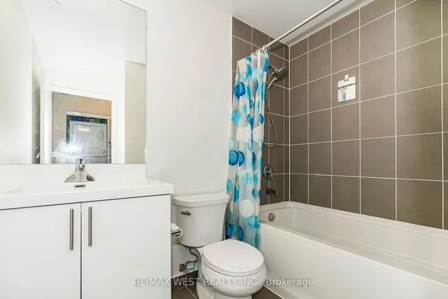 Additional property image - 830 Lawrence Ave Unit 803