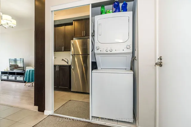 Additional property image - 830 Lawrence Ave Unit 803