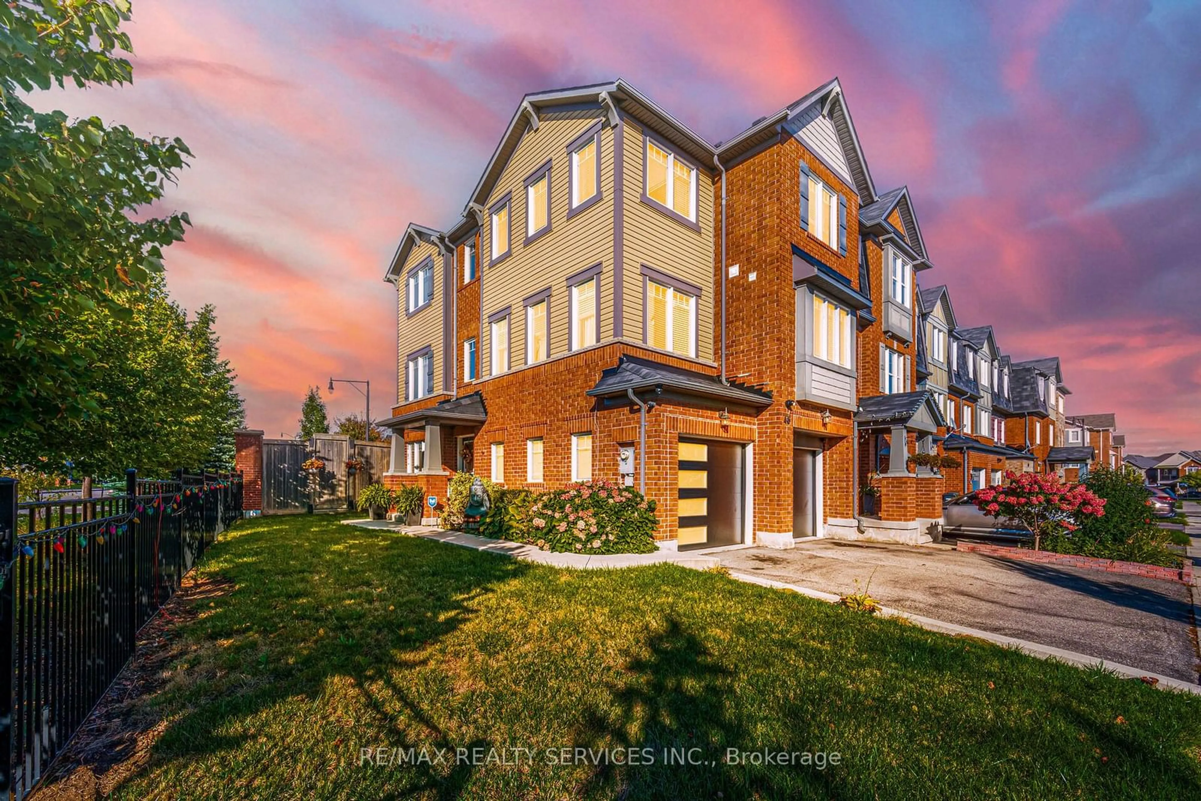 A pic from exterior of the house or condo, the street view for 48 Betterton Cres, Brampton Ontario L7A 0S6