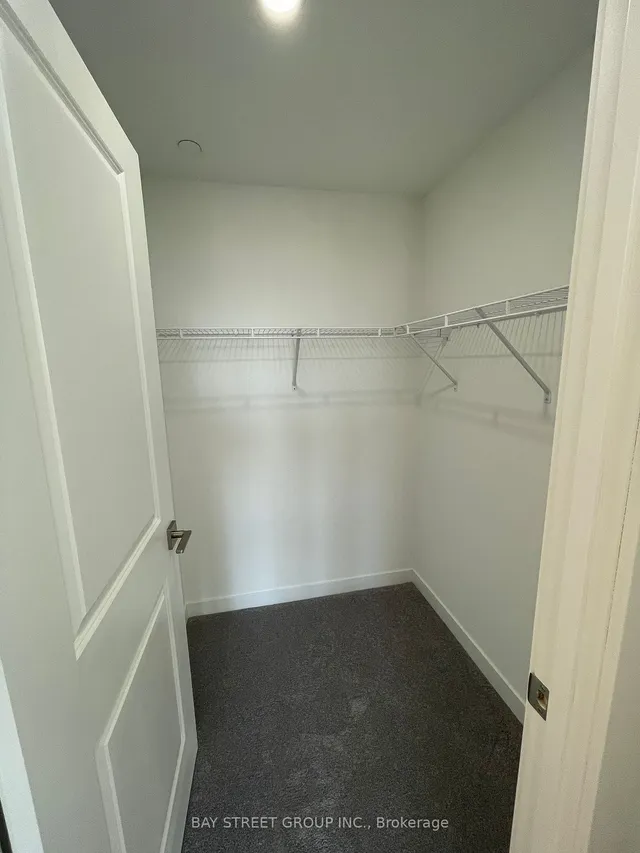 Additional property image - 4035 Hickory Dr Unit 19